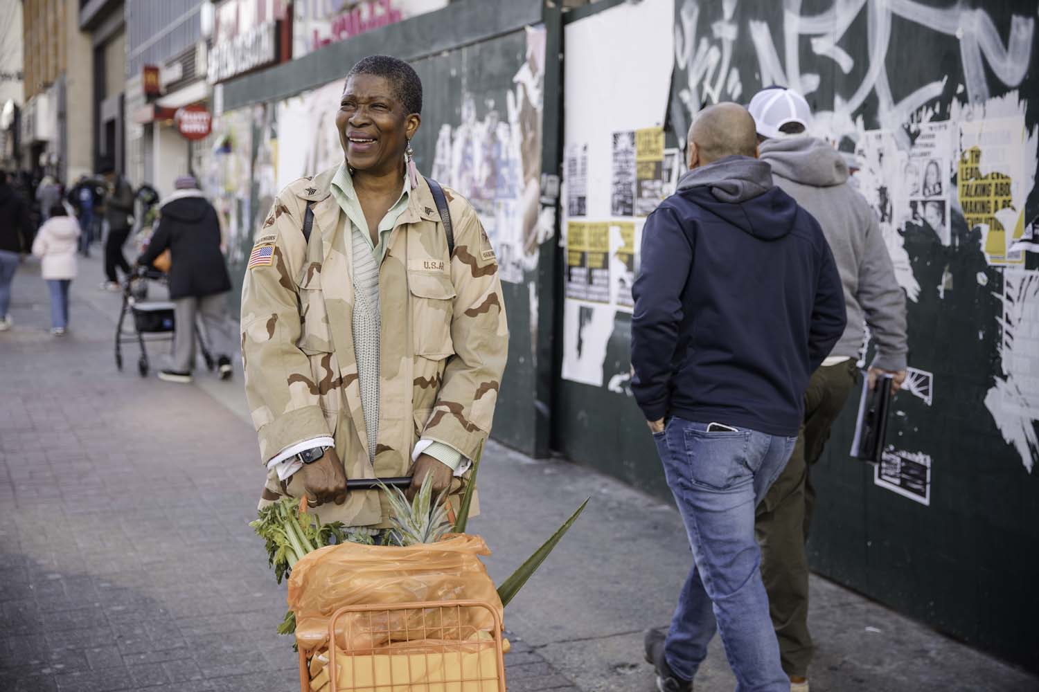 fbnyc-people-receiving-essential-food-items-from-food-pantry Women receiving essential food items from food pantry